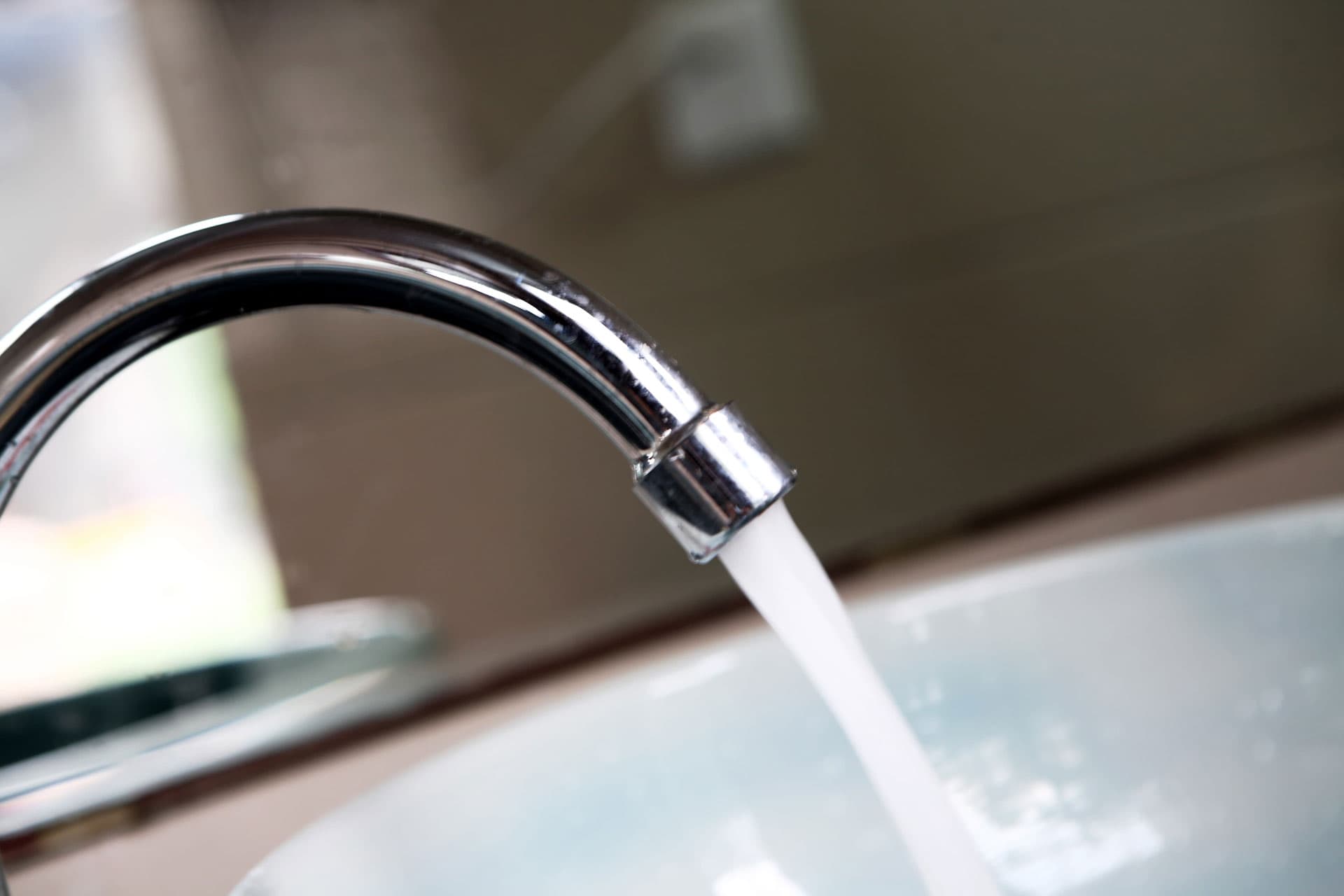 Controlamos la presión de agua de sus sistemas